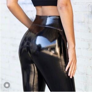 Spanx Leggings Small Glossy Pull On Shiny